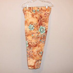 Um Company Graff Wear Size 12P Crop Pants EUC